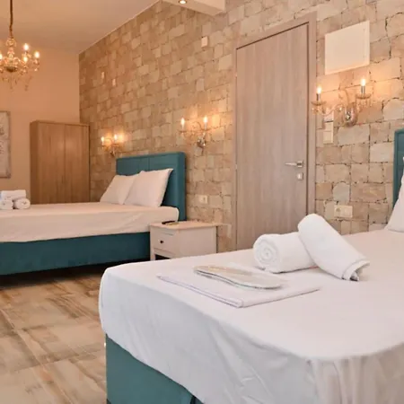 Aparthotel Faros