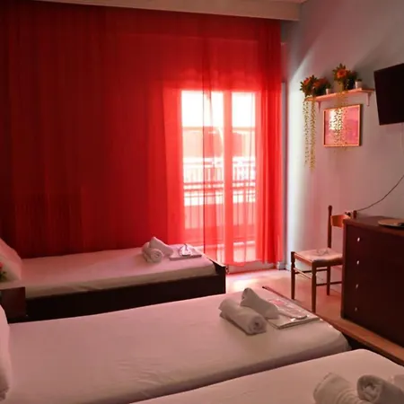 Faros Aparthotel 3*