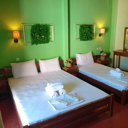 Aparthotel Faros 3*