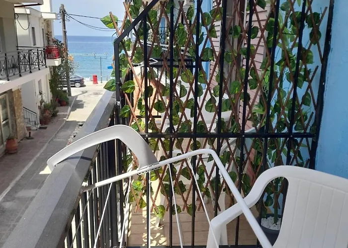 Faros 公寓式酒店